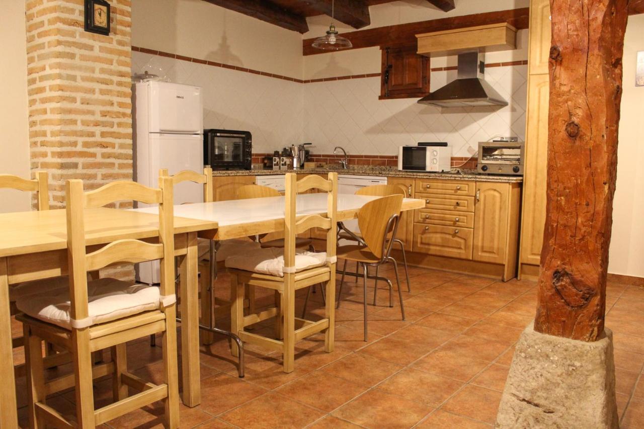 Casa Rural Las Bodegas 발부에나 데 두에로 외부 사진